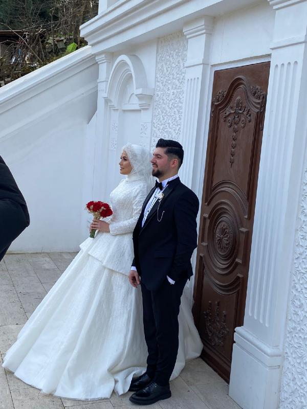 Balayına gittikleri otelde zehirlenip ölen çiftin davasında sanıklardan biri 5 yıl diğeri 4 yıl ceza aldı