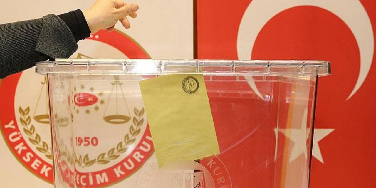 AKP'li isimden erken seçim çıkışı: Tarih verdi