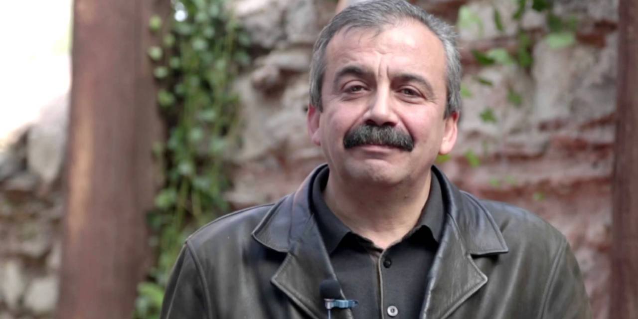 DEM Parti'den açıklama: Sırrı Süreyya Önder yoğun bakımda, İmralı Heyeti değişmiyor