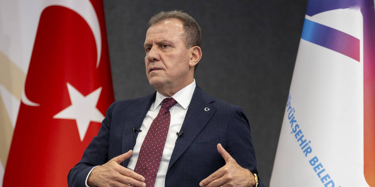 Vahap Seçer'den asgari ücret değerlendirmesi: 'Sosyal politikalarda daha geniş kesimlere hitap etme ihtiyacı duyacağız'