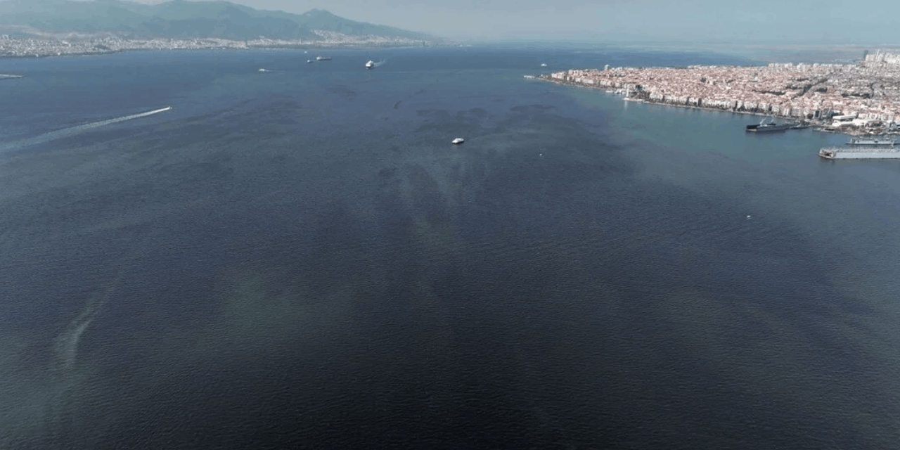 Başkan Tugay’dan Körfez tepkisi: “Ya kolluyorlar ya da rant peşindeler”