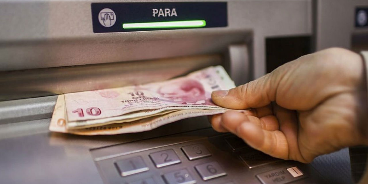 ATM’lerde enflasyon krizi: Küçük banknot yok, vatandaş eli boş dönüyor!