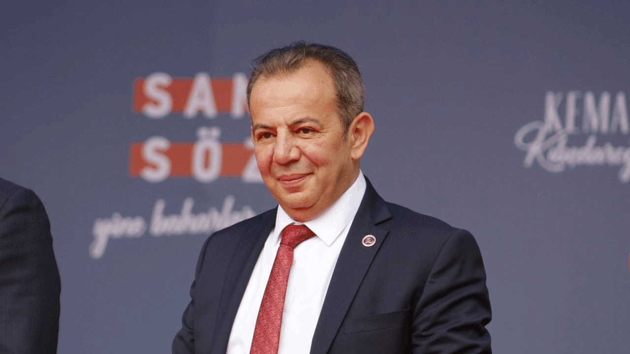 Tanju Özcan: "Suriyelilere yönelik kararlarım hukuksuzdu"