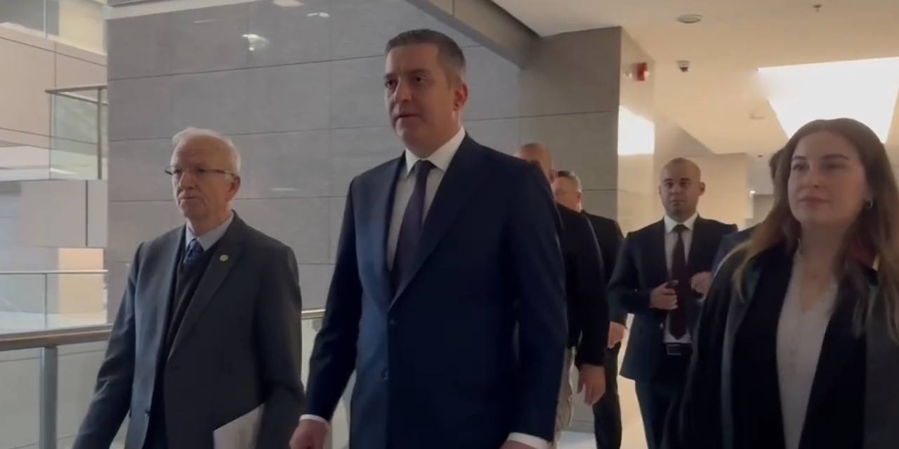 Haklarında soruşturma başlatılan İstanbul Barosu yazılı beyan verdi