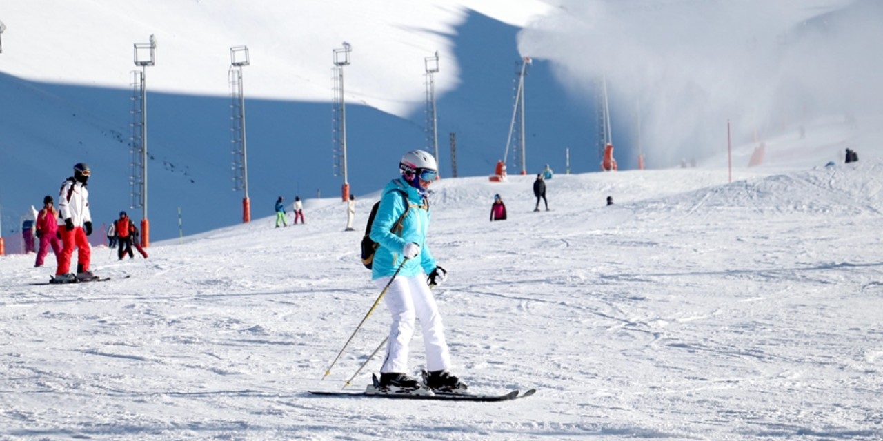 Kayak merkezlerinde kar kalınlıkları belli oldu