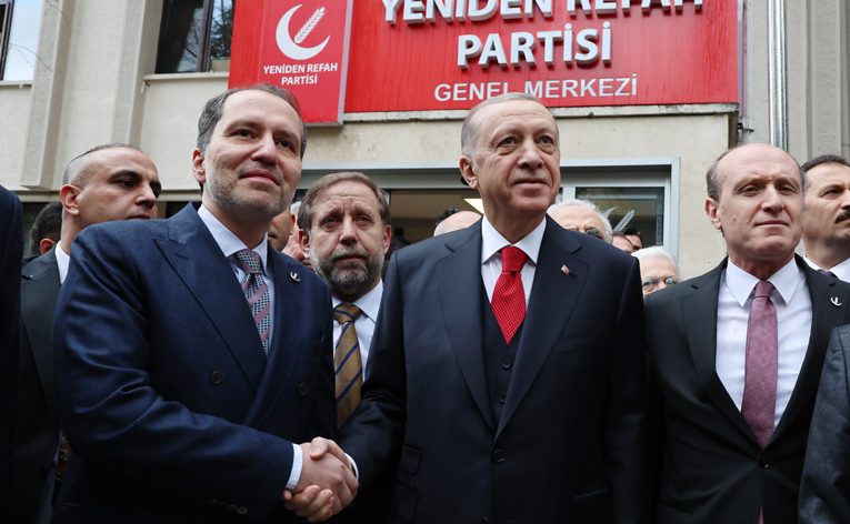 Yeniden Refah Partisi, görüşmelerde AKP'den hangi büyükşehirleri istediklerini açıkladı