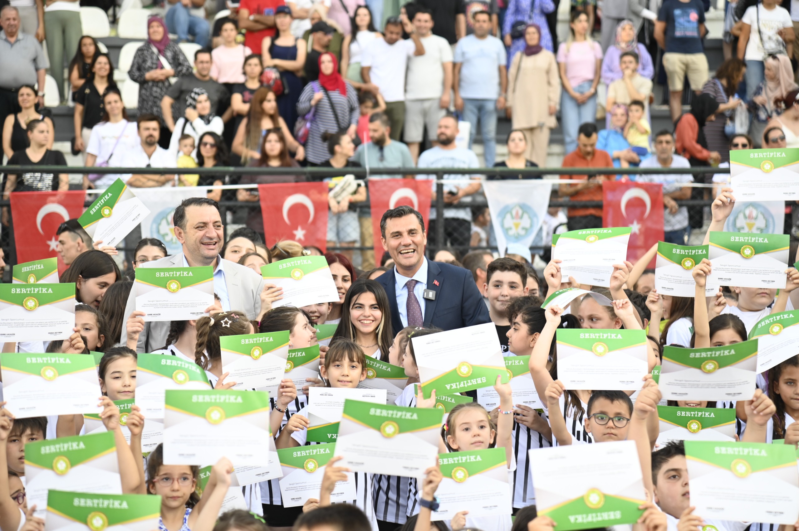 Manisa Büyükşehir Belediyesi'nden sporun geleceğine yatırım