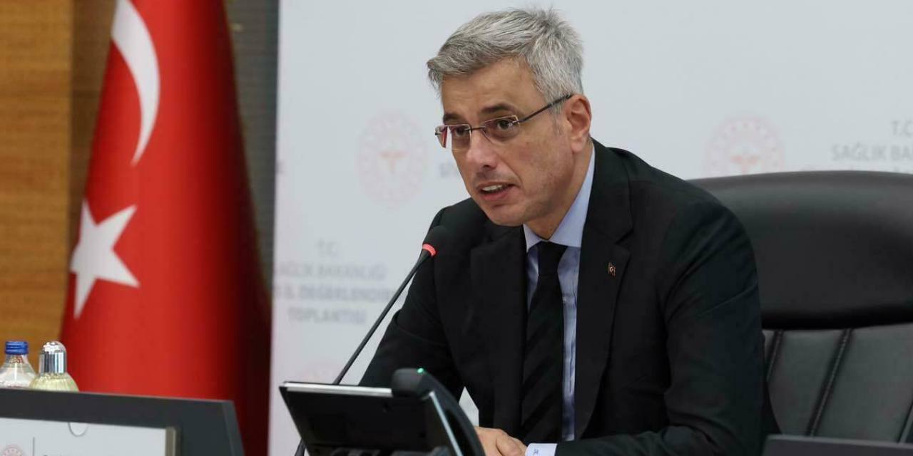 Bakan Memişoğlu: "2025 yılında sadece 412 hekim yurt dışına gitti"