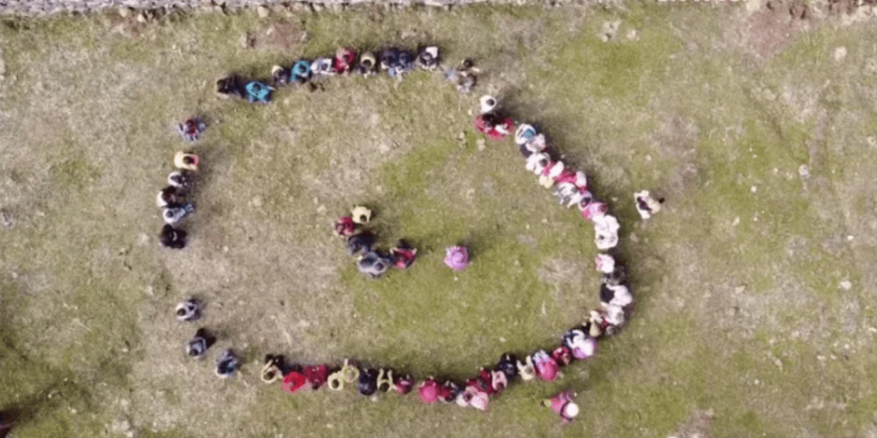 Arazi kavgası 400 çocuğun eğitim geleceğini karartıyor: "Devlet bize okul yapsın"