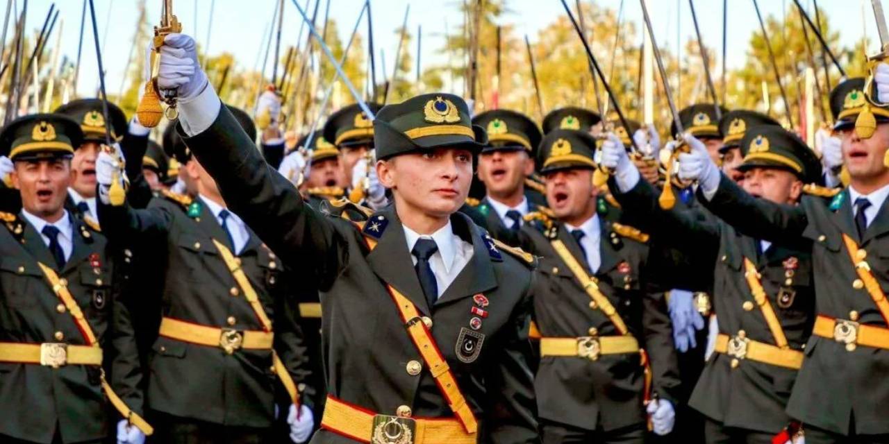 TSK'dan ihracı istenen teğmenler savunma verdi: Disiplinsizlik iddialarına ret!