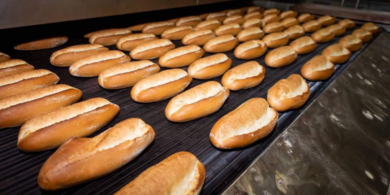 İzmir’de Halk ekmek 8 lira