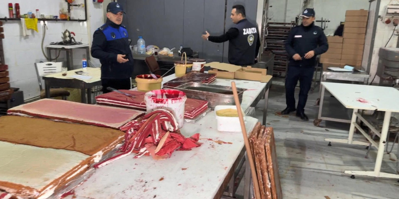 Mühür kırıp düğün pastası üretmişler