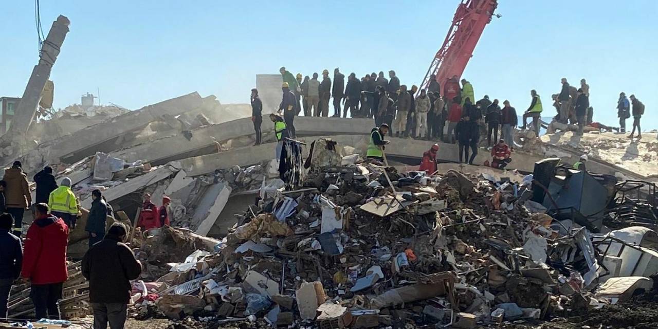 Deprem davasında sanık, projesini sahiplendi, zemini suçladı: 'Bataklık ve tarım arazisiydi'