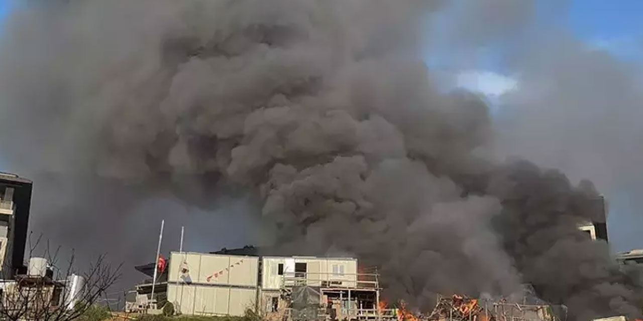 Üsküdar’da işçi konteynerlerinde yangın