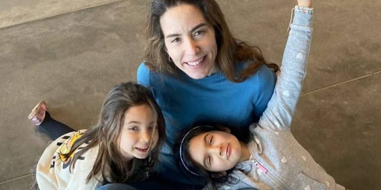 Kartalkaya'daki yangınında ölen Defne İnal ve iki kızı toprağa verildi