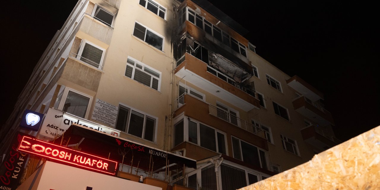 Ankara'da korkutan yangın: 9 kişi dumandan etkilendi