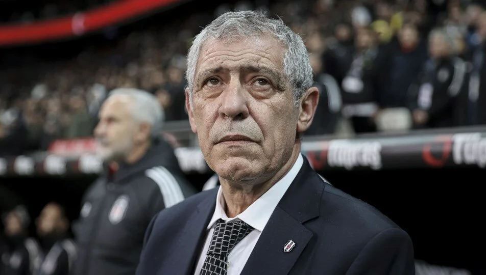 Beşiktaş Teknik Direktörü Fernando Santos: Futbol hayatımda böyle bir şey görmedim