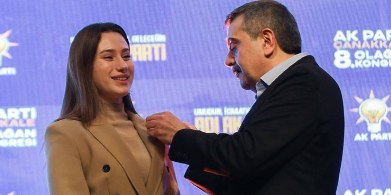 Türkiye'nin en genç belediye başkanı AKP'ye katıldı
