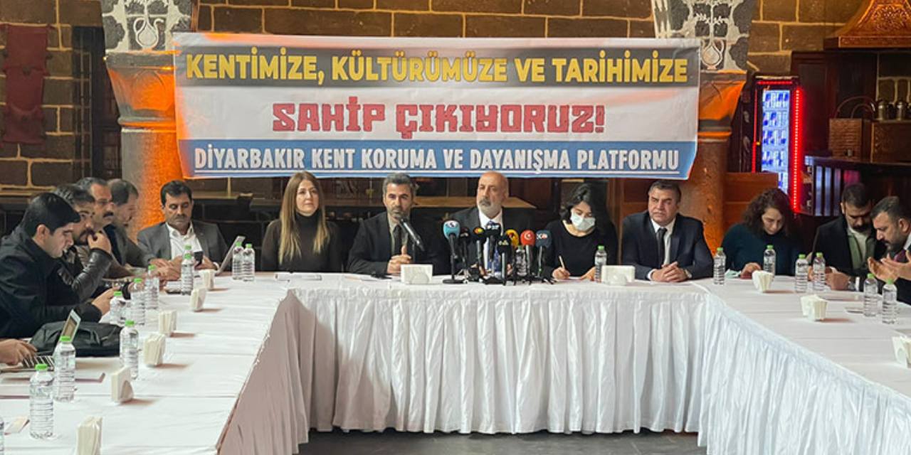 Diyarbakır Kent Koruma Platformu, İmralı görüşmeleri gündemiyle partilerle temasta