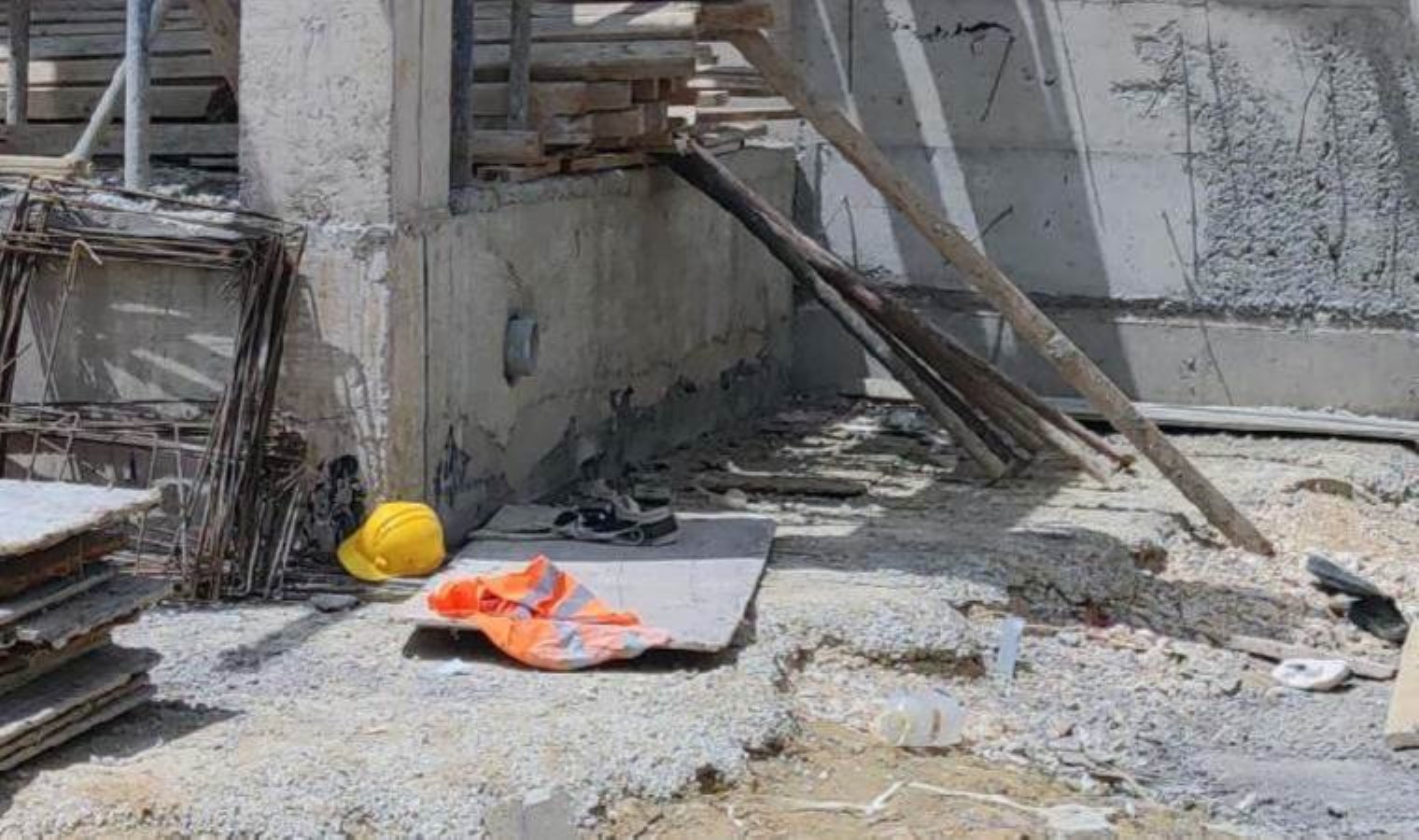 Silivri'de iş cinayeti: Kafasına kalas düşen inşaat işçisi hayatını kaybetti