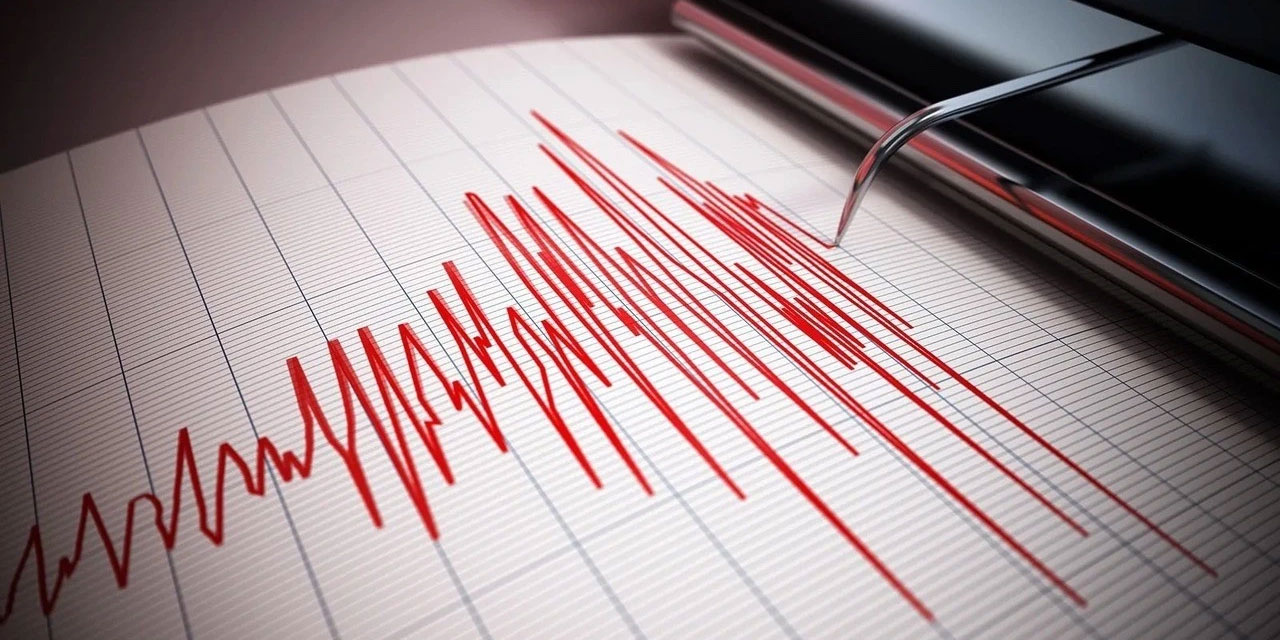 Naci Görür'den o bölge için deprem uyarısı: Yüzlerce atom bombası gibi