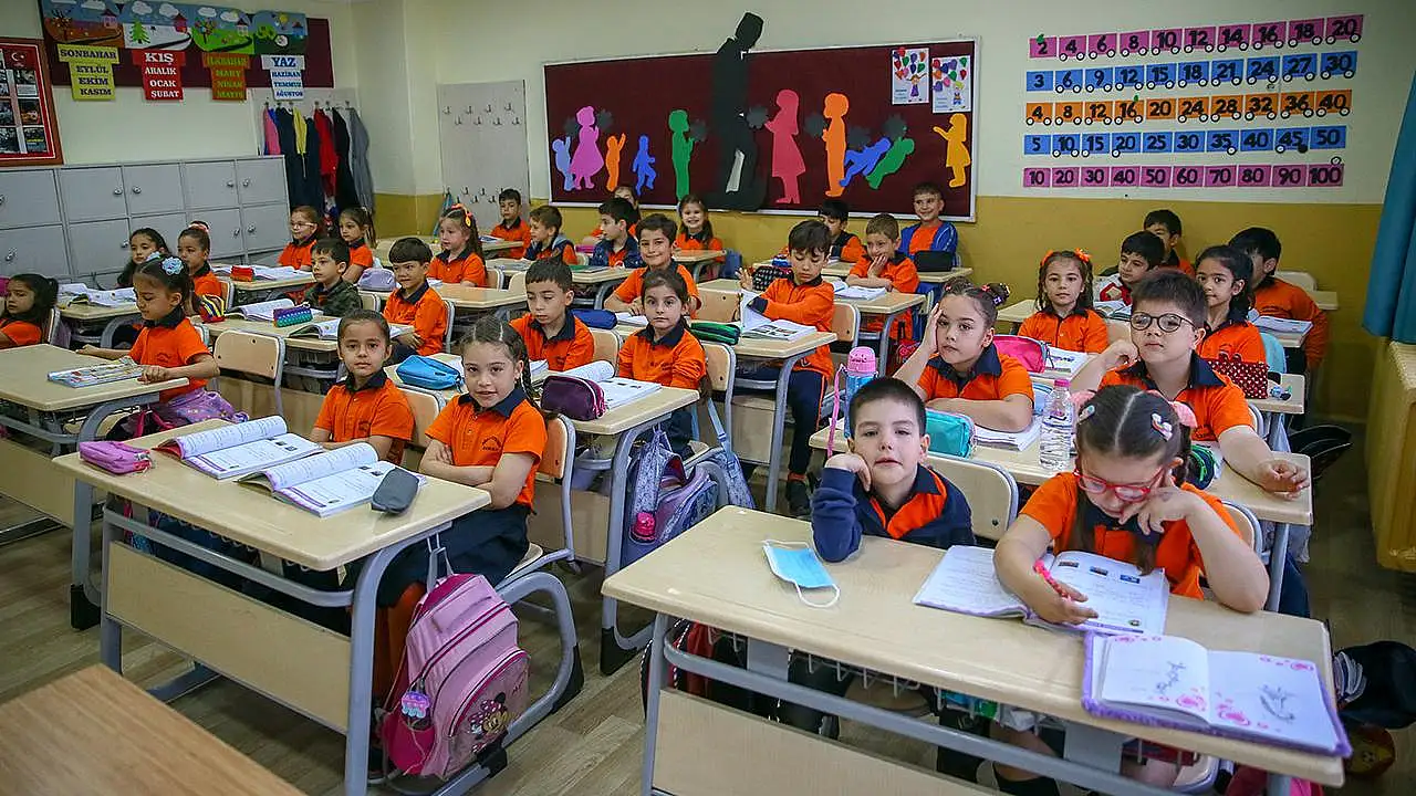 Sömestir tatili bitti, 20 milyon öğrenci bugün ders başı yapıyor