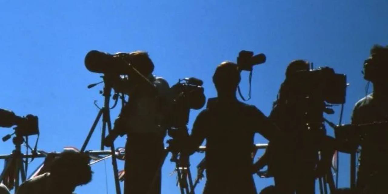 DFGD Ocak ayı verisi: '42 gazeteciye soruşturma açıldı'