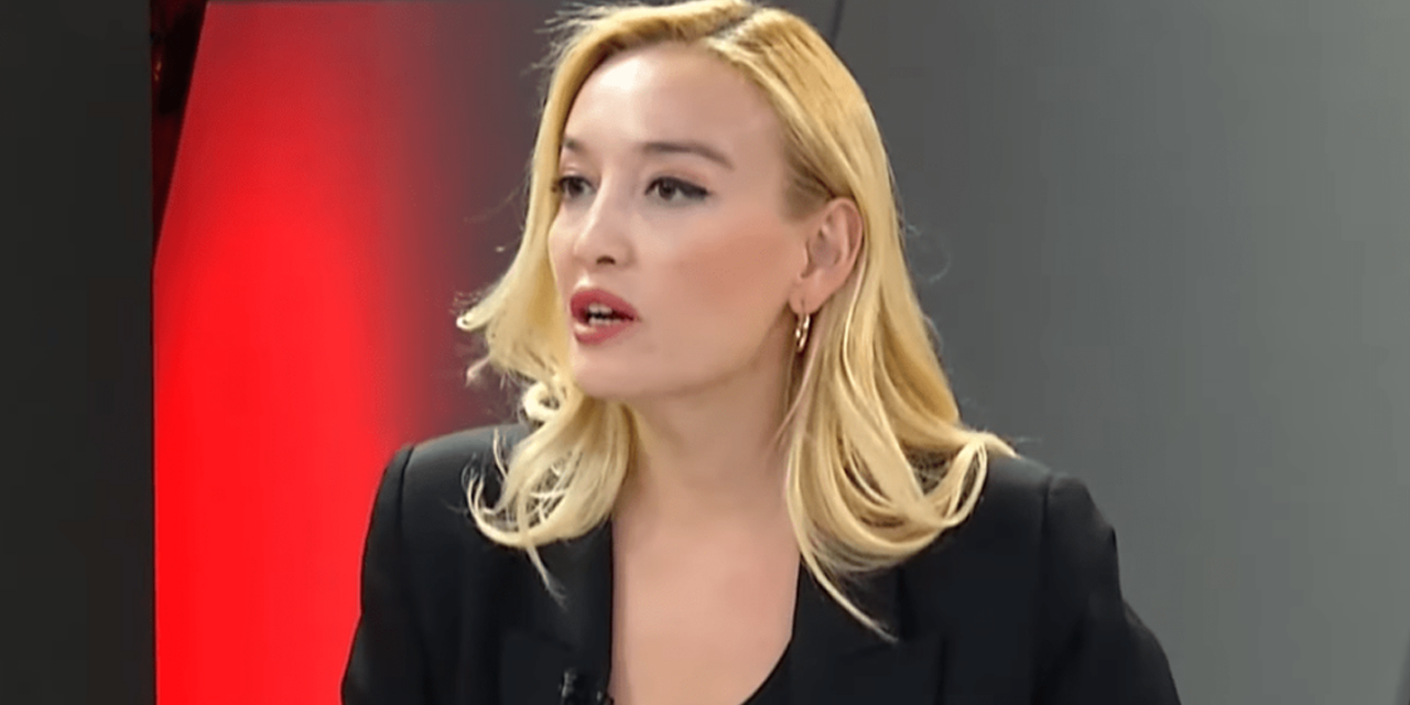 Tutuklanan akademisyen eşi konuştu: ‘Bir cani gibi…’