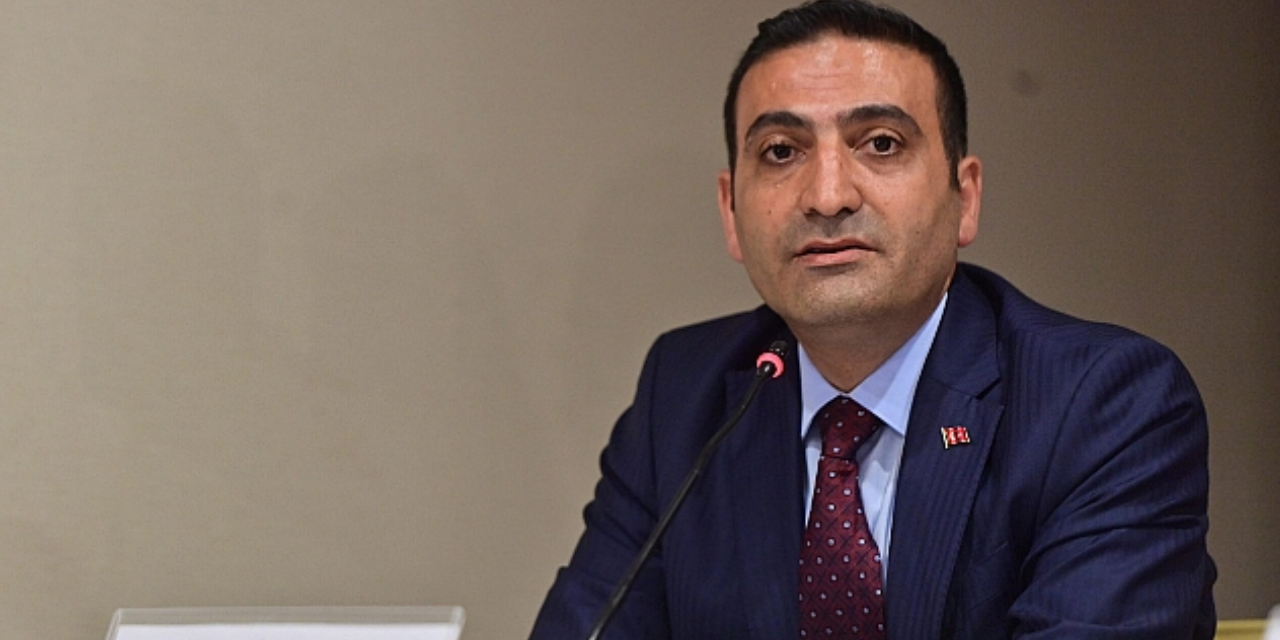 Beyoğlu Belediye Başkanı Güney’den AKP’lilere Noel yanıtı: “760 bin lira kurabiyeye niye veriyorsunuz?”