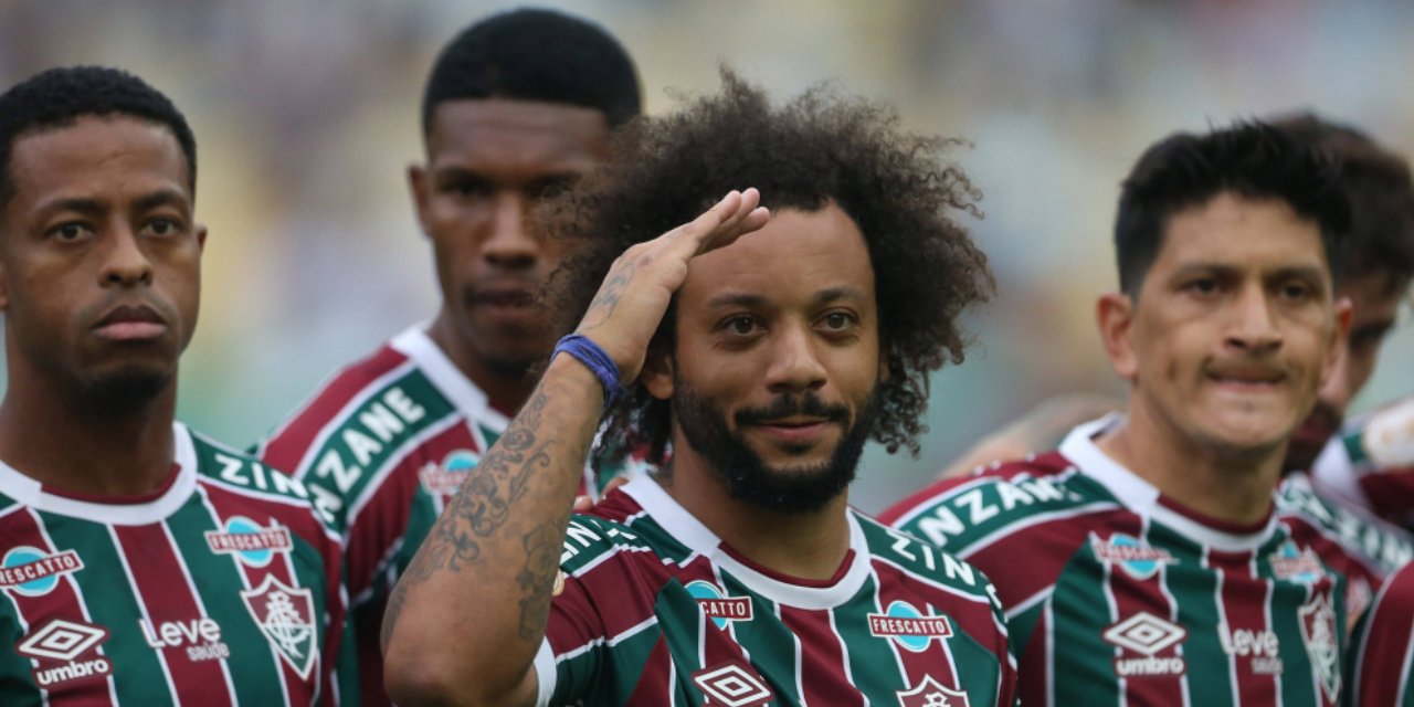 Marcelo futbola veda etti