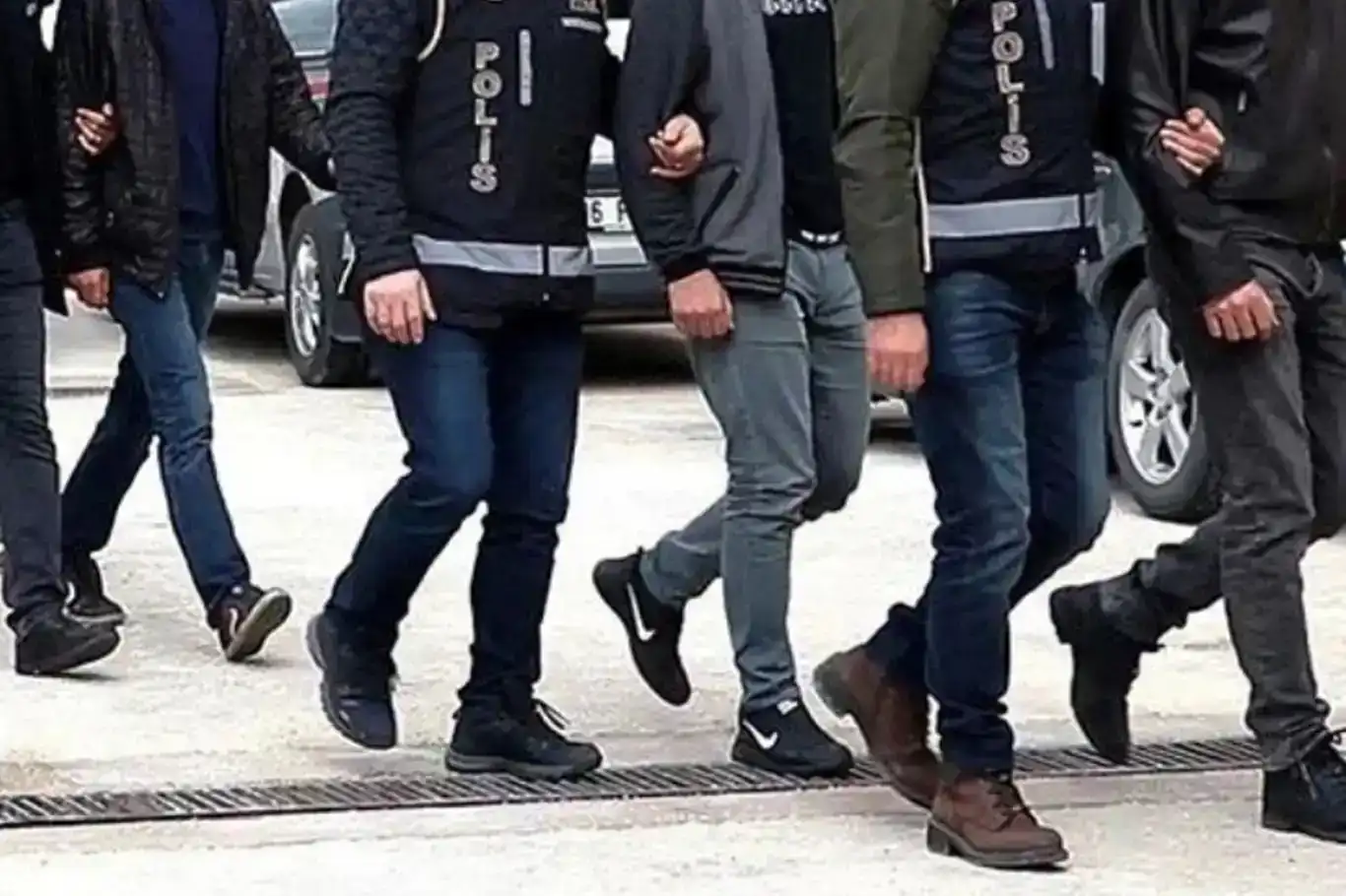 Denizli merkezli 4 ilde suç örgütüne operasyonda 32 tutuklama
