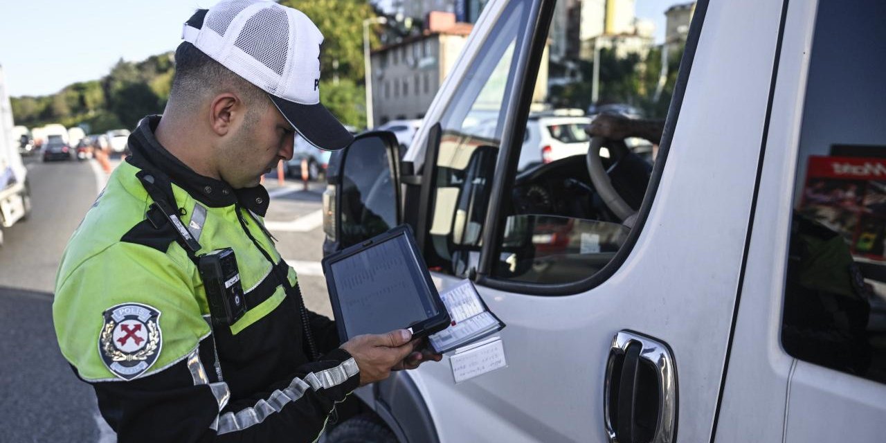 Okul sevislerine denetim: 12 bin 928 sürücüye işlem
