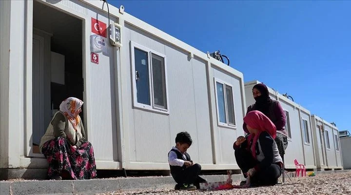 Cumhurbaşkanlığı raporu: 650 bin kişi konteynerde yaşamaya devam ediyor
