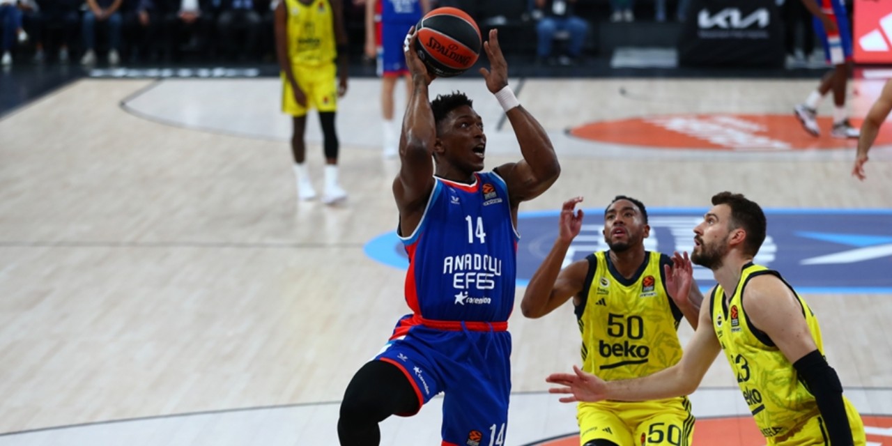 Anadolu Efes, Stanley Johnson ile yollarını ayırdı