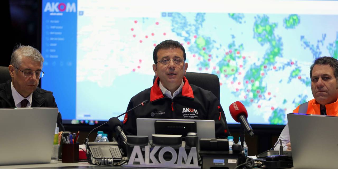 İstanbul’daki kar yağışıyla ilgili İmamoğlu’ndan açıklama