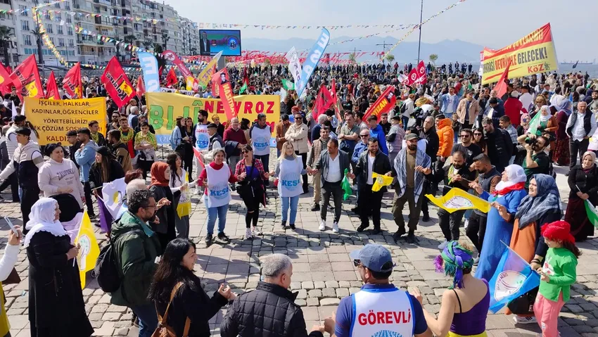 İzmir’de Nevroz kutlamalarında 35 kişi gözaltına alındı