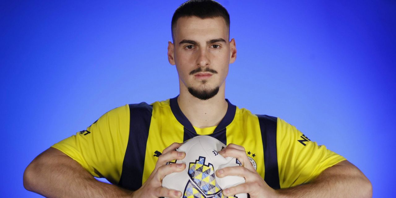 Fenerbahçe ayrılığı resmen duyurdu: Gelmesiyle gitmesi bir oldu!