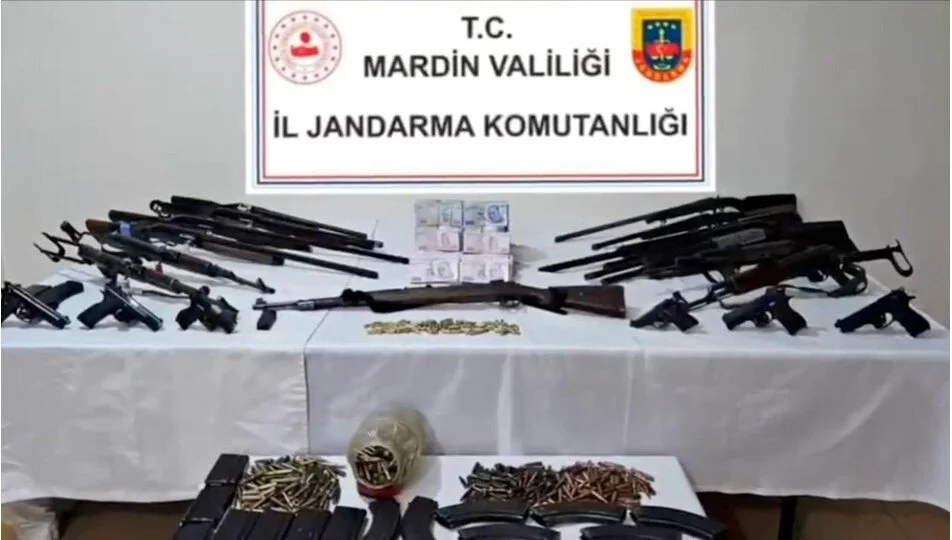 Mardin'de silah kaçakçılığı operasyonu: 19 şüpheli yakalandı!