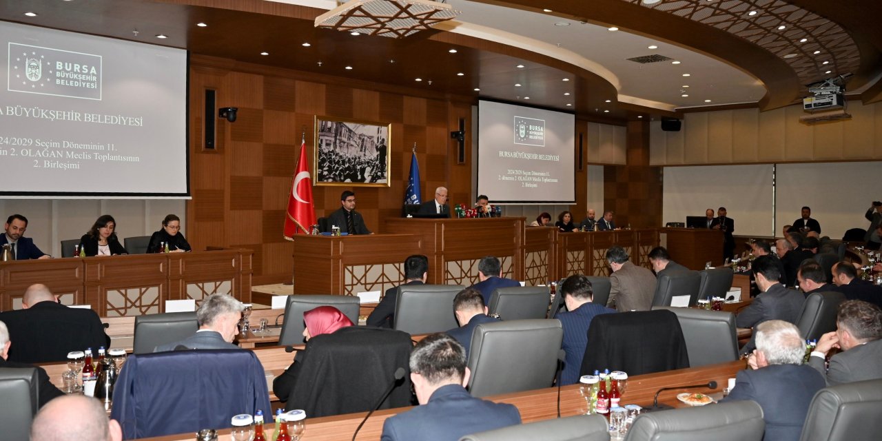 Bozbey: Öğrencilere süt dağıtımı projemizi İl Milli Eğitim Müdürlüğü’nden yanıt alamadığımız için gerçekleştiremedik