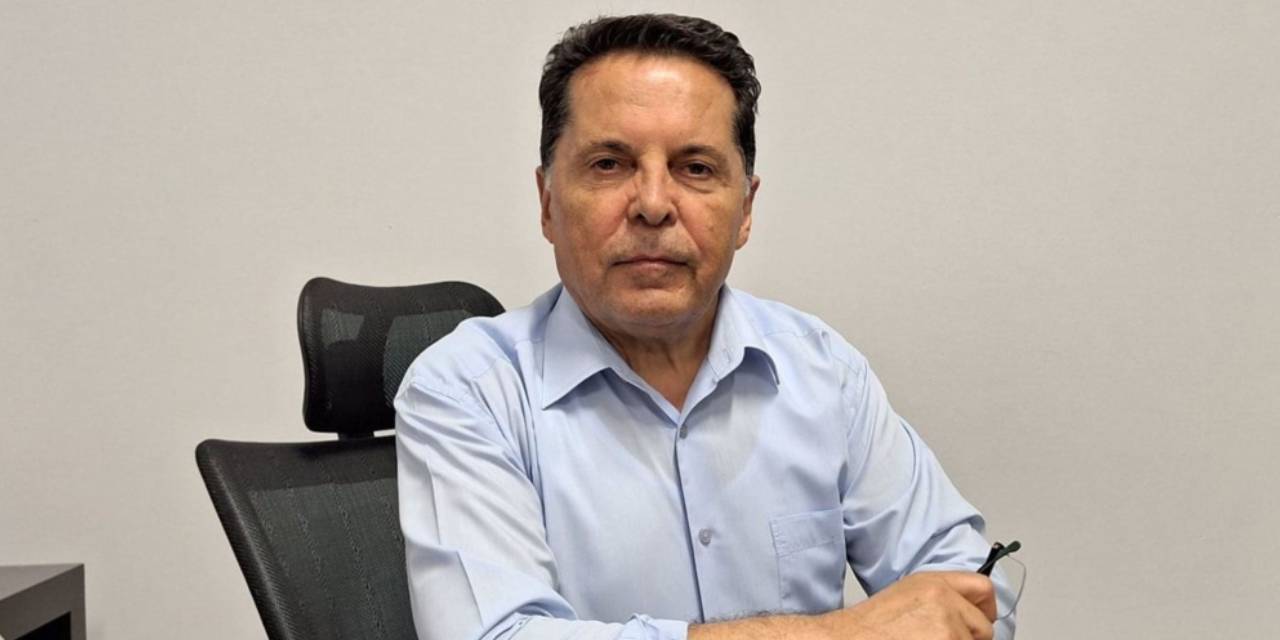 Ahmet Özer hakkında örgüt üyesi olmak suçlamasıyla iddianame: 15 yıla kadar hapis cezası talebi