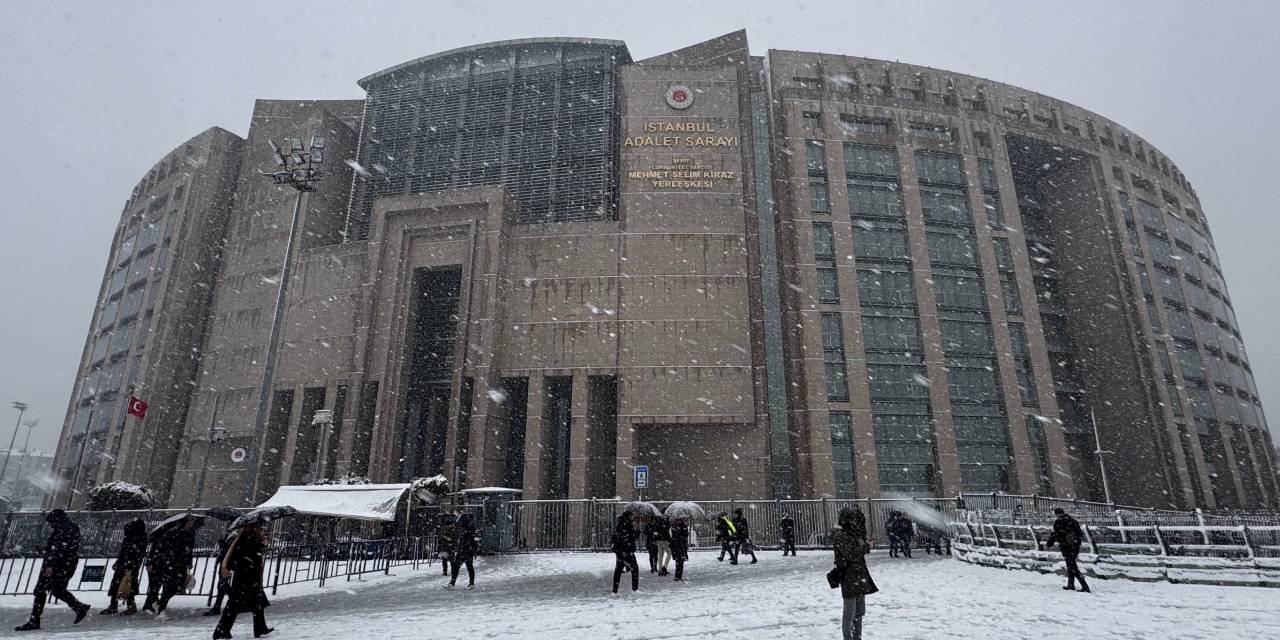 DEM Parti: HDK'ye yönelik operasyon barış mücadelesine darbedir