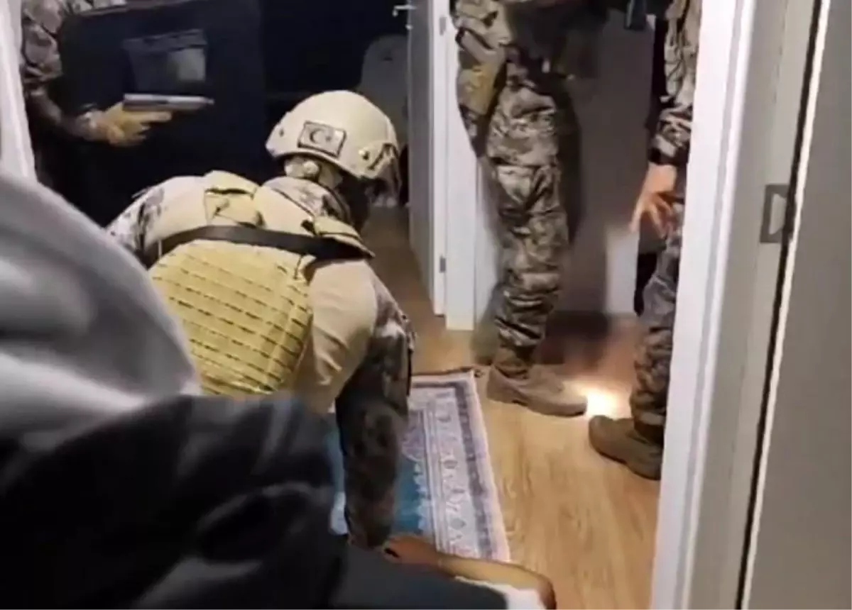İstanbul'da uyuşturucu operasyonu: 153 şüpheli yakalandı
