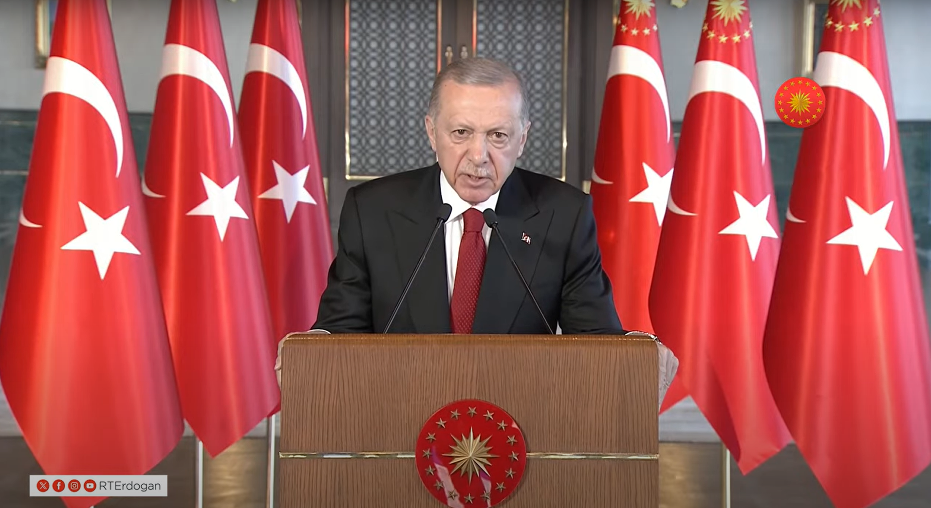 Cumhurbaşkanı Erdoğan: Murat Kurum kardeşimizin İstanbul'u depreme en iyi şekilde hazırlayacağından şüphe duymuyorum