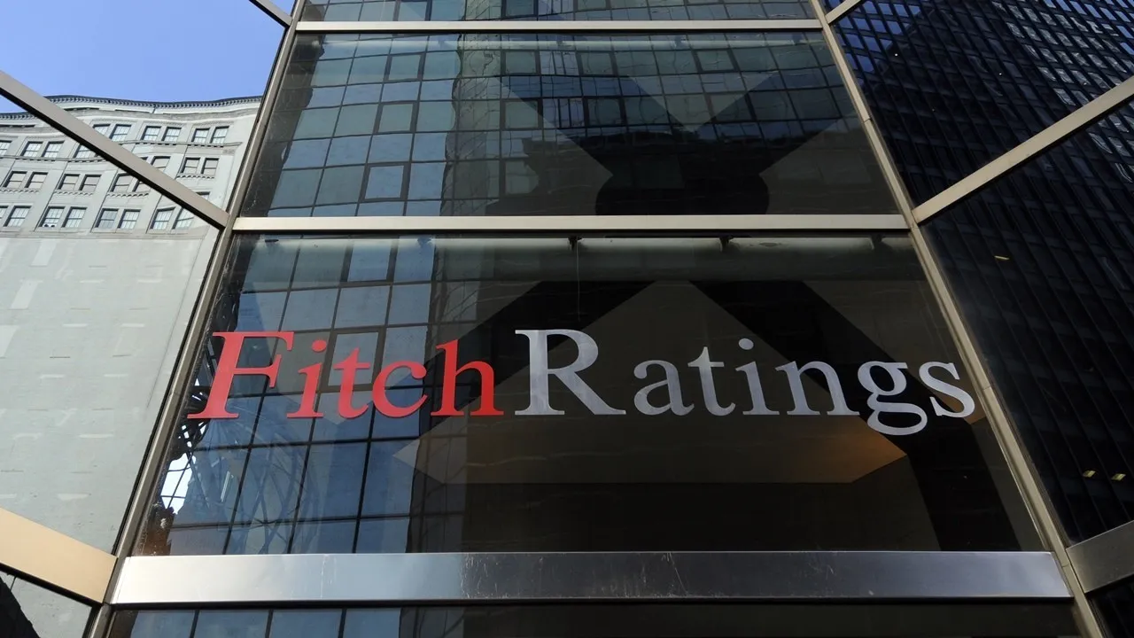 Fitch Ratings, 8 Türk şirketinin kredi notunu yükseltti