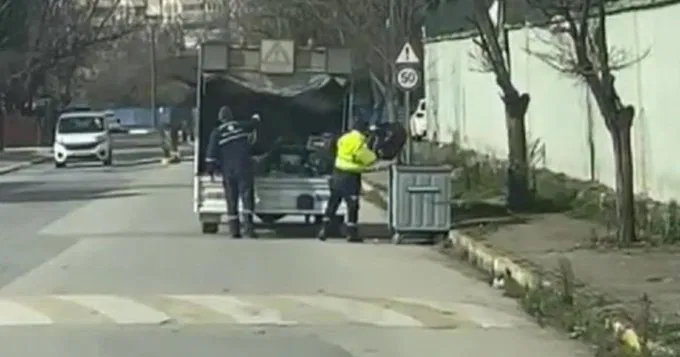 AKP'li belediye çöplerini CHP'li belediyeye bıraktı: O anlar kamera kaydına alındı