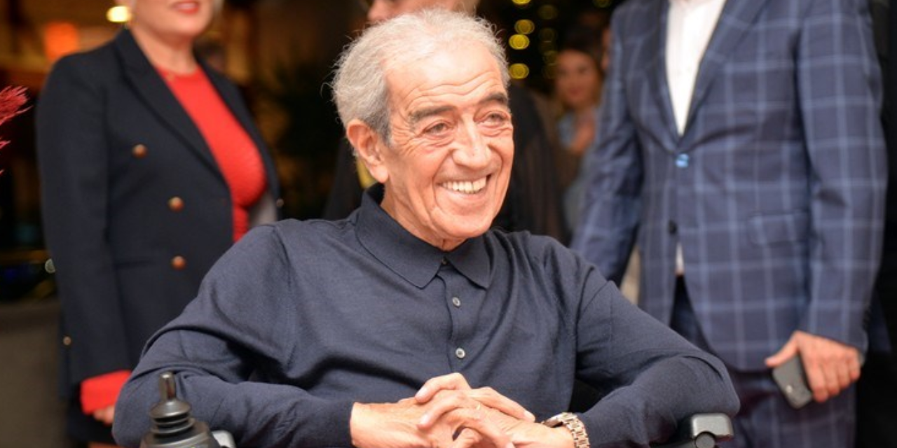 Edip Akbayram'ın ailesiyle birlikte son görüntüleri ortaya çıktı