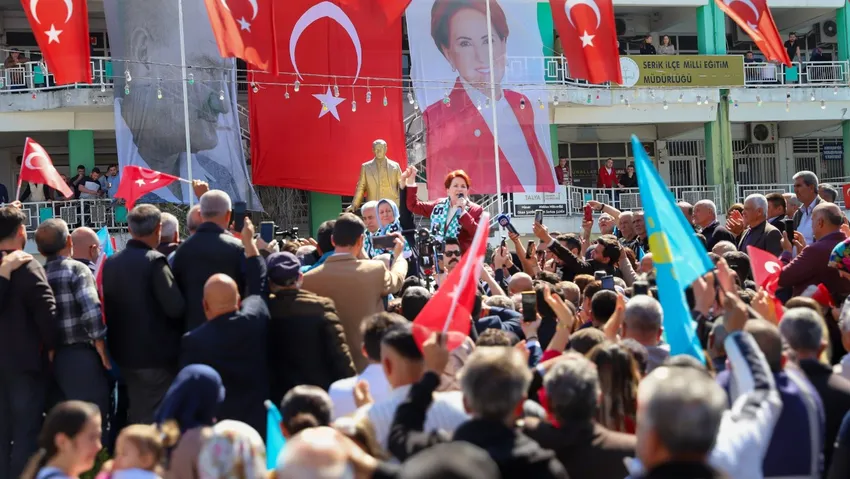 Akşener'den CHP'li belediyelere serzeniş: İYİ Partilileri maraba olarak görüyorlar