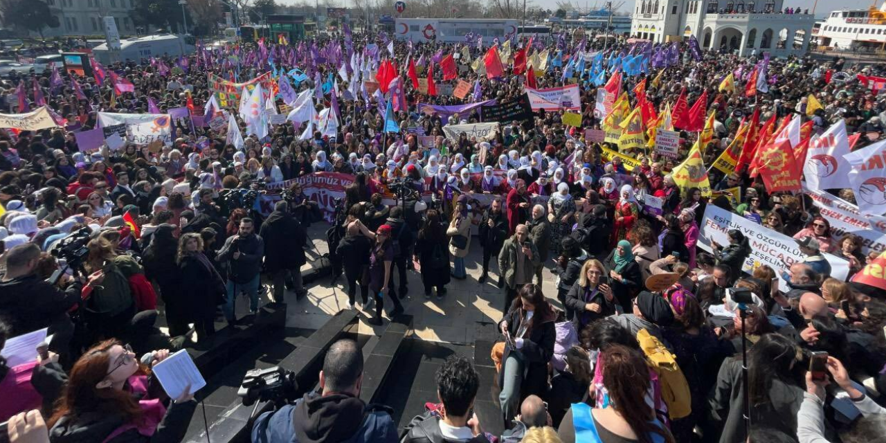 Taksim’de 8 Mart ablukası: İstanbul Barosu 10 gözaltıyı duyurdu