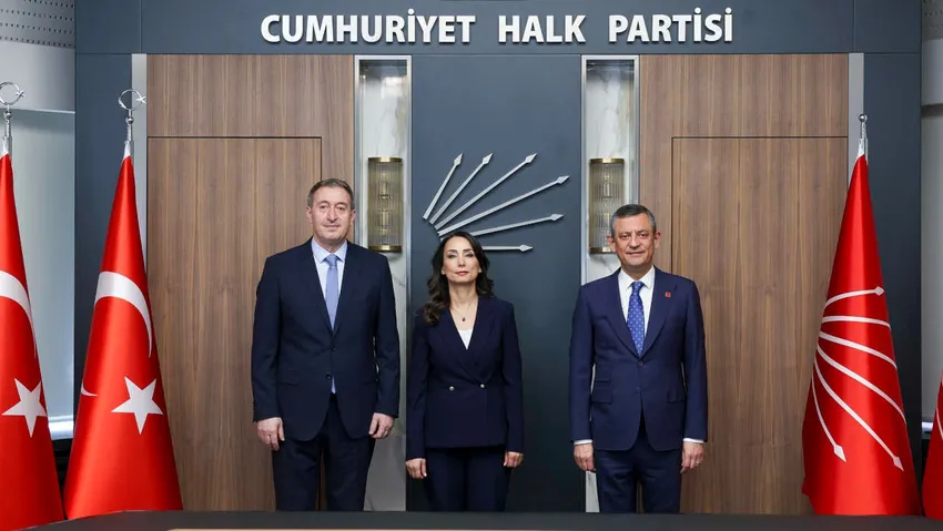 CHP ve DEM Parti liderlerinden görüşme sonrası açıklama... Özel: 'Kürt sorununu inkar etmeyen bir paket hazırlıyoruz'