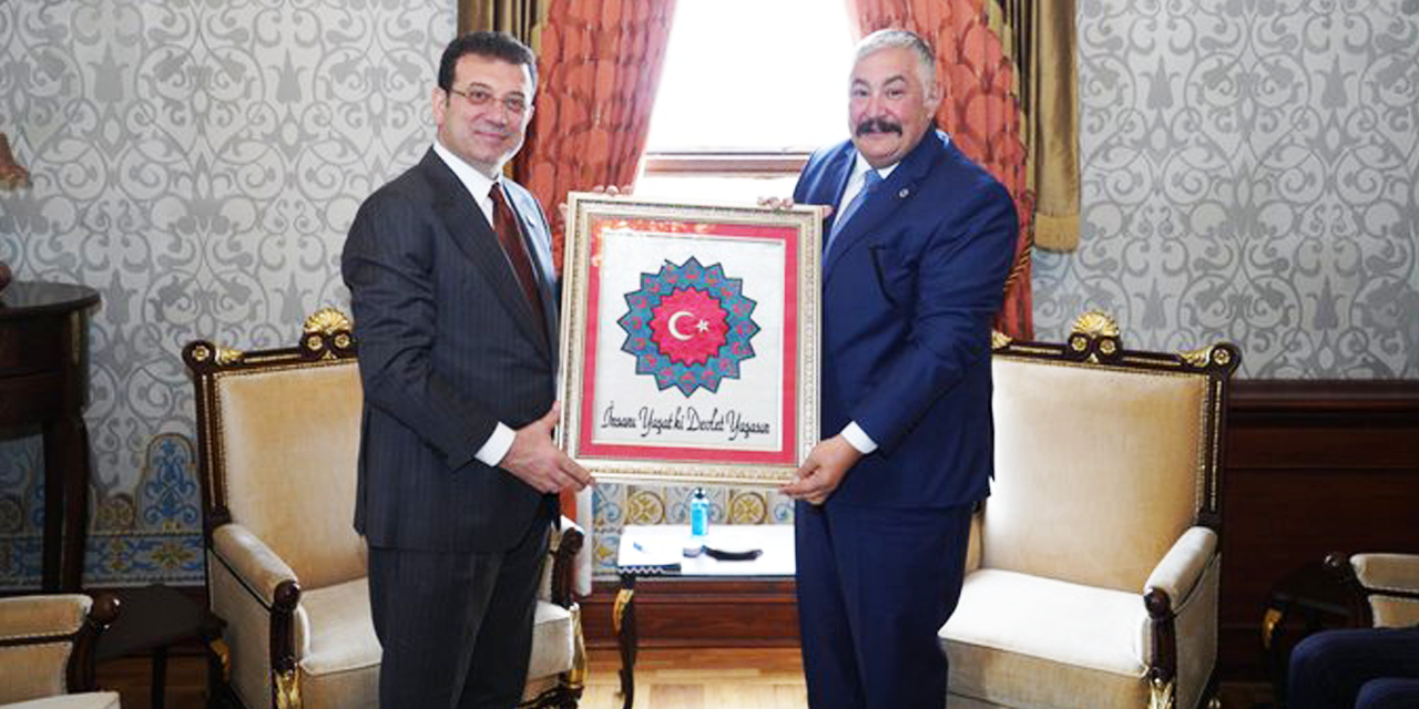 Afşin Hatipoğlu’ndan tartışma yaratan iddia: ‘İmamoğlu ile fotoğraf verdi, kızını Yavaş işten çıkardı’